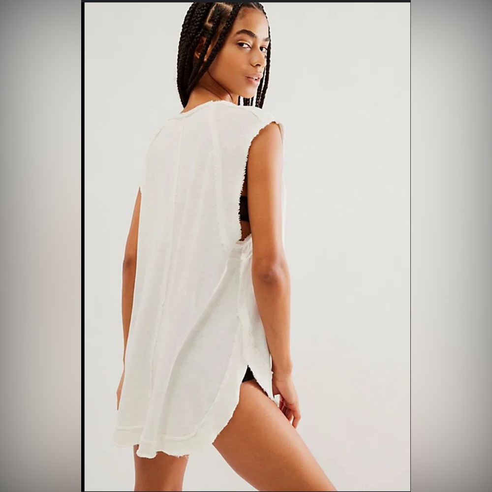 NWOT FREE PEOPLE ORGANIC COTTON SLEEP TANK COLOR WHITE SIZE MEDIUM